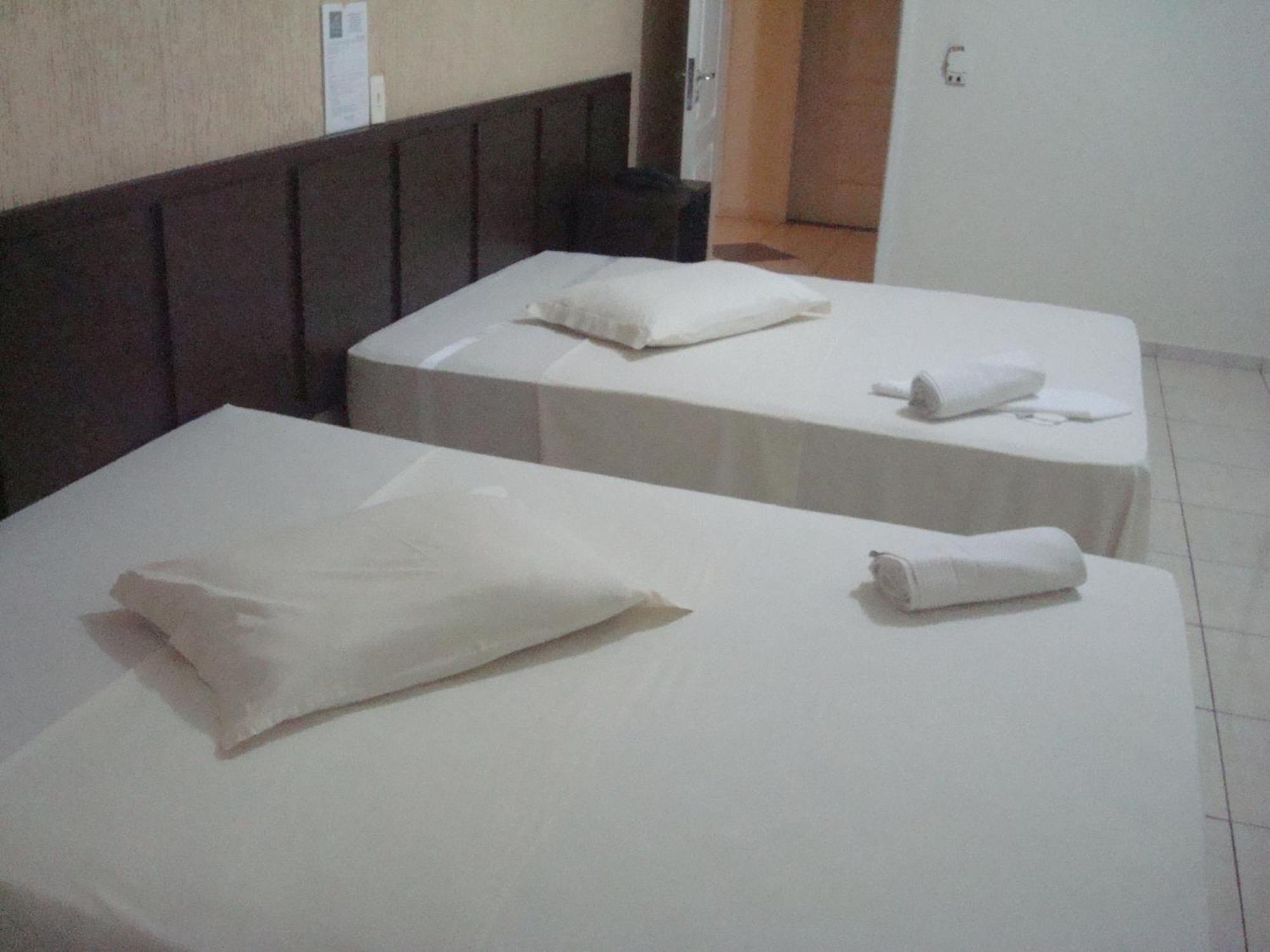 Hotel Maestro Express Toledo Толедо Номер фото