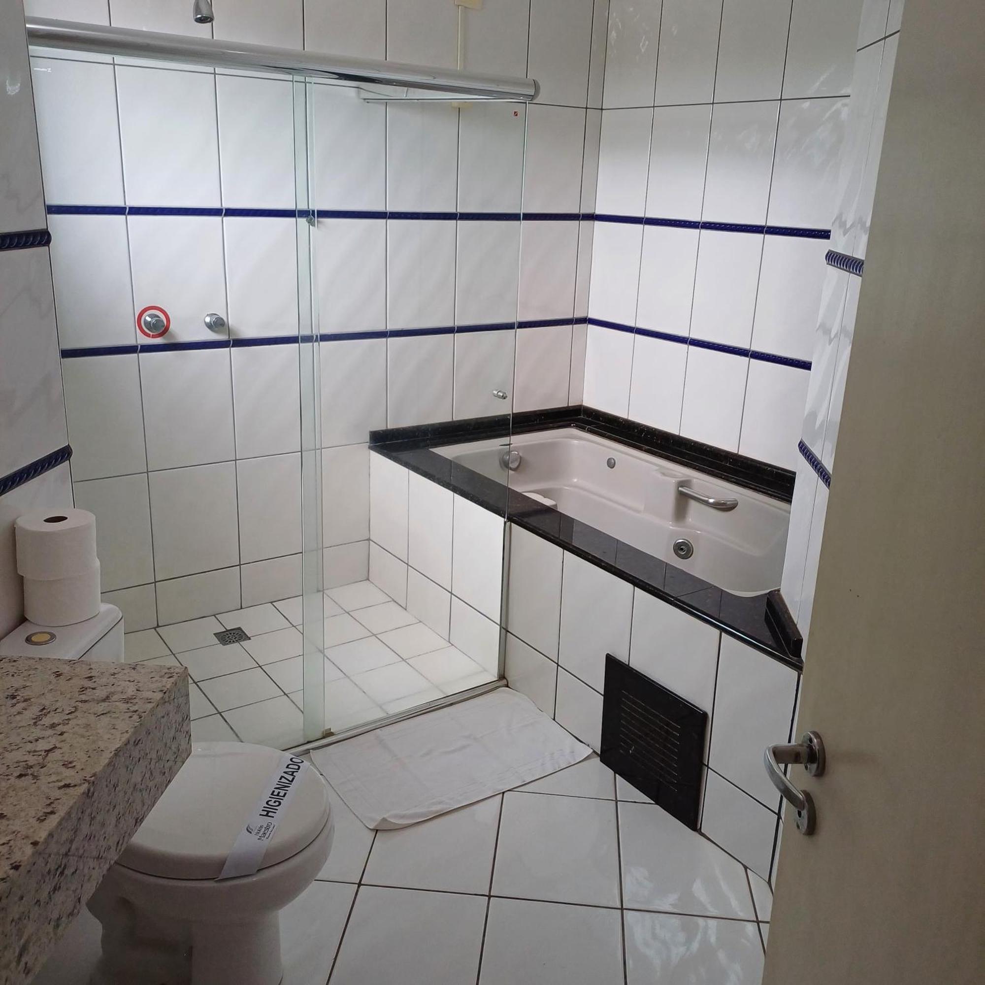 Hotel Maestro Express Toledo Толедо Экстерьер фото