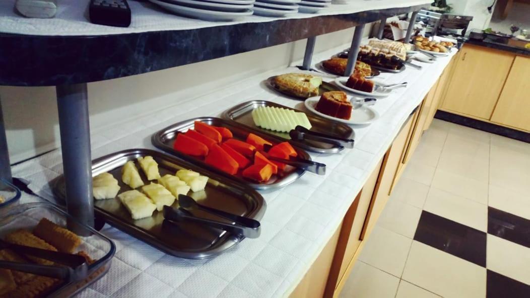 Hotel Maestro Express Toledo Толедо Экстерьер фото