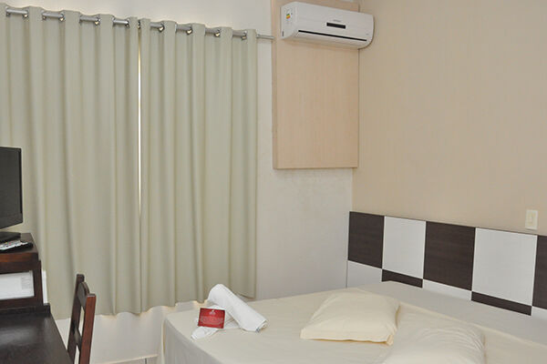 Hotel Maestro Express Toledo Толедо Экстерьер фото